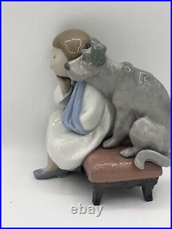 Lladro 5706 We Can't Play Girl Dog Injured Retired Out Of The Box