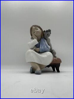 Lladro 5706 We Can't Play Girl Dog Injured Retired Out Of The Box