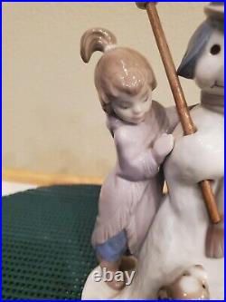 Lladro 5713 The Snowman Girl, Boy and Dog Christmas Porcelain Figurine RETIRED