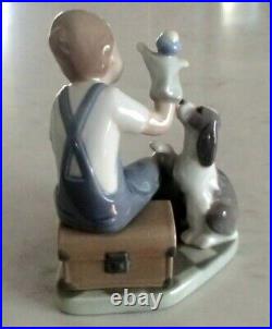 Lladro 5736 Puppet Show boy w puppets, puppy dog & 2 kitty cats MIB, RV$375