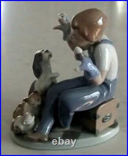 Lladro 5736 Puppet Show boy w puppets, puppy dog & 2 kitty cats MIB, RV$375