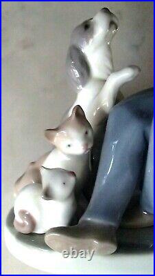 Lladro 5736 Puppet Show boy w puppets, puppy dog & 2 kitty cats MIB, RV$375