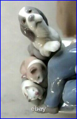 Lladro 5736 Puppet Show boy w puppets, puppy dog & 2 kitty cats MIB, RV$375