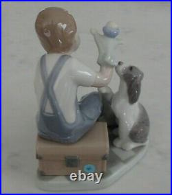 Lladro 5736 Puppet Show boy with 2 puppets a cat, kitten & dog MIB, RV$385