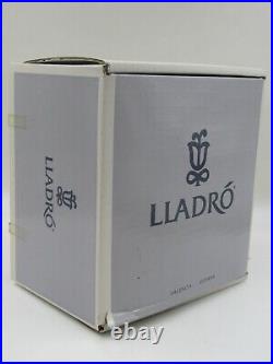 Lladro 6021 Saturday's Child Boy with Dog Porcelain Figurine in Box