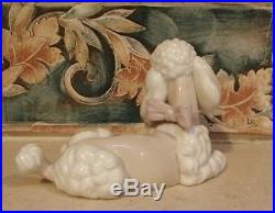 Lladro #6337 Poodle dog laying down with pink collar bow MINT, no box, RV$340