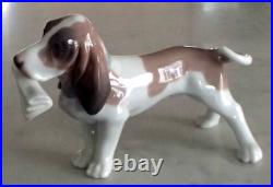 Lladro 6398 Morning Delivery Basset Hound puppy dog w newspaper MIB, RV$250