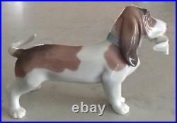 Lladro 6398 Morning Delivery Basset Hound puppy dog w newspaper MIB, RV$250