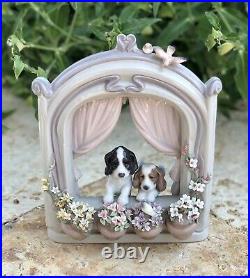 Lladro #6502 Please Come Home Dogs At Window Fine Porcelain Figurine