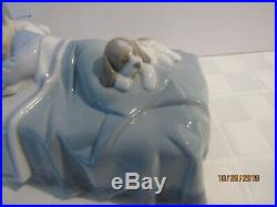 Lladro 6541 BEDTIME BUDDIES BOY WITH PET DOG ON BED ORIG. BOX EXCELLENT