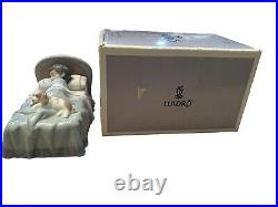 Lladro 6541 Bedtime Buddies, Boy In Bed with Puppy. Retired! Mint Condition