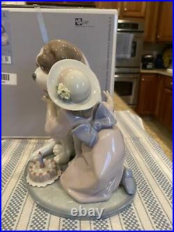 Lladro 6632 A Birthday Kiss with Original Box Perfect Condition