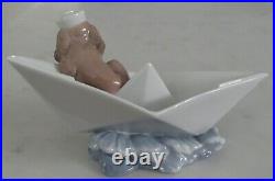 Lladro 6642 Little Stowaway puppy dog adrift in a paper boat MWOB, RV$215