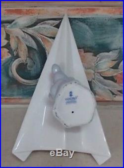 Lladro 6665 Let's Fly Away goggled puppy dog on a paper airplane MWOB, RV$210