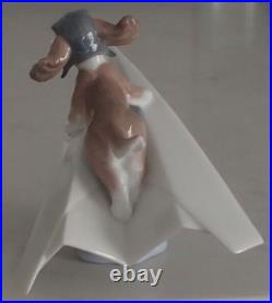 Lladro 6665 Let's Fly Away puppy dog on paper airplane goggles MWOB, RV$260