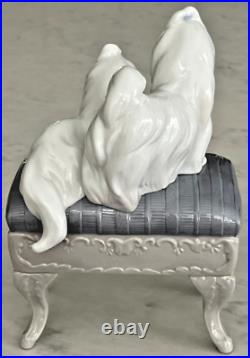 Lladro 6688 Sitting Pretty 2 Maltese Puppy Dogs Sitting Pretty MWOB, RV$560