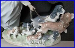 Lladro 6784 PUPPY PARADE Girl Walking Dogs MINT Retired with Original Box