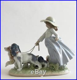 Lladro 6784 Puppy Parade Girl Walking Dogs Figurine 2001 With Original Box