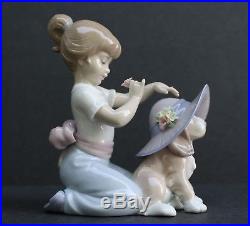 Lladro # 6862 An Elegant Touch # 6862 Girl with dog