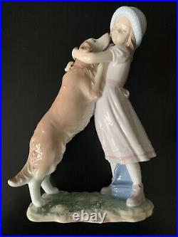 Lladro 6903 A Warm Welcome Excellent Condition