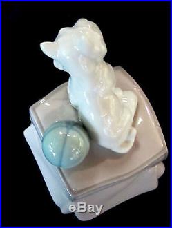 Lladro #6985 My Favorite Companion Brand Nib White Dog Ball Cute Save$$ Free Sh