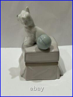 Lladro #6985 My Favorite Companion Westie Schnauzer Dog 2002 Made In Spain