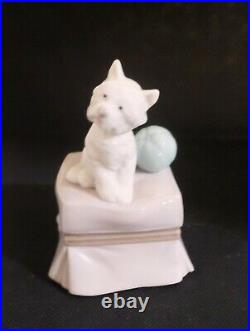 Lladro 6985 My Favorite Companion Westie dog with ball MWOB, RV$225