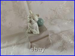 Lladro 6985 My Favorite Companion Westie puppy dog with ball RV$225