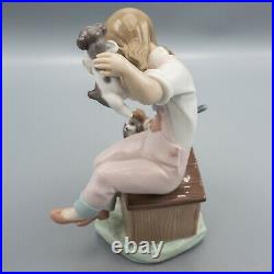 Lladro 7621 Pick of the Litter Girl Dog Puppy Figurine Box FREE USA SHIPPING