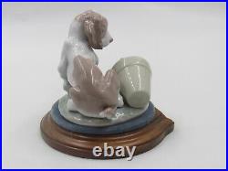Lladro 7672 It Wasn't Me Lladro Society 1998 Porcelain Dog Figurine in Box