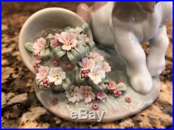 Lladro 7672 It Wasnt Me! Dog Flower Pot Porcelain Figurine