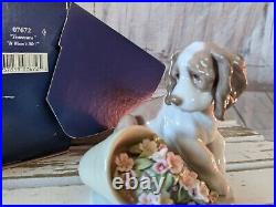 Lladro 7672 it wasnt me dog flowerpot figurine