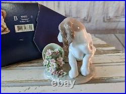 Lladro 7672 it wasnt me dog flowerpot figurine