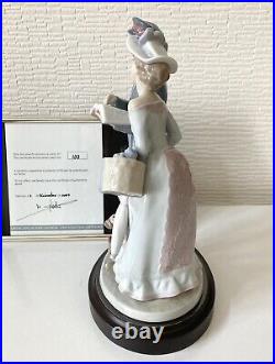 Lladro 8008 STATION MASTER with dog Limited edition in excellent condition