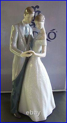 Lladro #8107 Together Forever Brand New In Box Love Bride Wedding Anniversary Fs