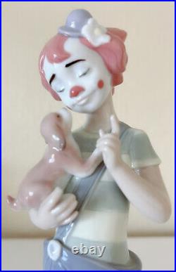 Lladro 8237 Stage Partners girl clown with Puppy Dog UTOPIA MWOB, RV$430