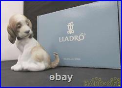 Lladro #88 6210 Dog My Friends