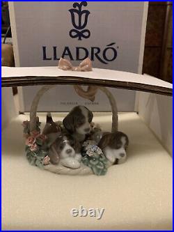 Lladro A Basket Of Love Dogs