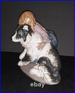 Lladro A Big Hug Ceramic Figurine