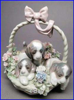 Lladro A Litter or Love Basket of Puppies Spain Dogs Figurine #1441 with BOX
