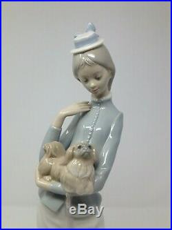 Lladro A Walk With The Dog 4893 Woman Pekingese Figurine 14.5 Mint