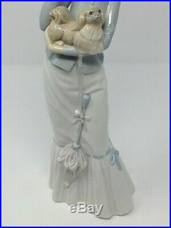 Lladro A Walk With The Dog 4893 Woman Pekingese Figurine 14.5 Mint