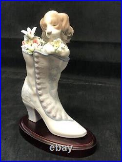 Lladro'A Well Heeled Puppy' Collectible Figurine # 6744 Dog in Boot Excellent