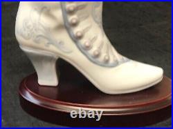 Lladro'A Well Heeled Puppy' Collectible Figurine # 6744 Dog in Boot Excellent