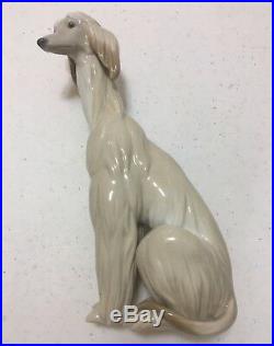 Lladro AFGHAN HOUND DOG 1069 (Galgo Noble) (Retired 1985) Figurine