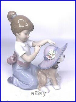 Lladro An Elegant Touch #6862 Girl and Dog Wearing a Hat a5aa