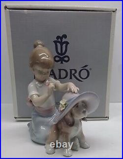 Lladro An Elegant Touch Girl & Puppy Dog withHat Gloss Finish Figurine 6862 withBOX