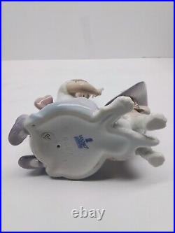 Lladro An Elegant Touch Girl & Puppy Dog withHat Gloss Finish Figurine 6862 withBOX