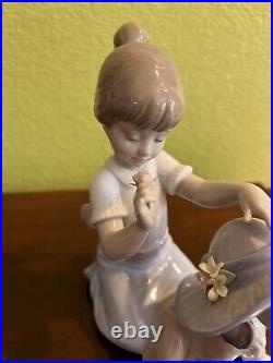 Lladro An Elegant Touch Girl and Puppy Dog with Hat 6862