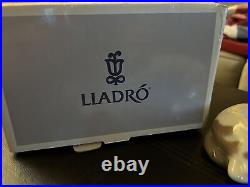 Lladro BOSOM BUDDIES Figurine 6599 Dog Cat Retired Box